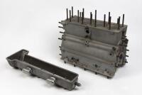 COVENTRY CLIMAX: A Coventry Climax FWA engine bare block and cam cover (see extra images) - 3