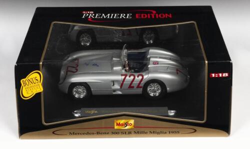 MERCEDES-BENZ: A premier edition 1:18 scale Maisto Mercedes-Benz 300 SLR model, signed by Stirling Moss