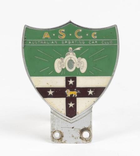 AUSTRALIAN SPORTING CAR CLUB: An original Australian Sporting Car Club enamelled car badge, 11.4cm high, 8.9cm wide