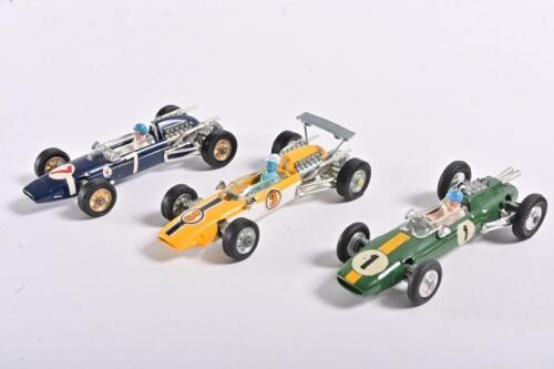 CORGI TOYS: Three 1:43 scale circa 1960s Formula 1 models by Corgi Toys