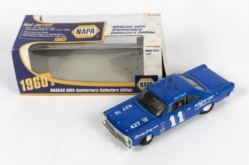 NASCAR: A very limited edition NASCAR licensed 1:24 scale Action 1965 Ford Galaxie #11 model