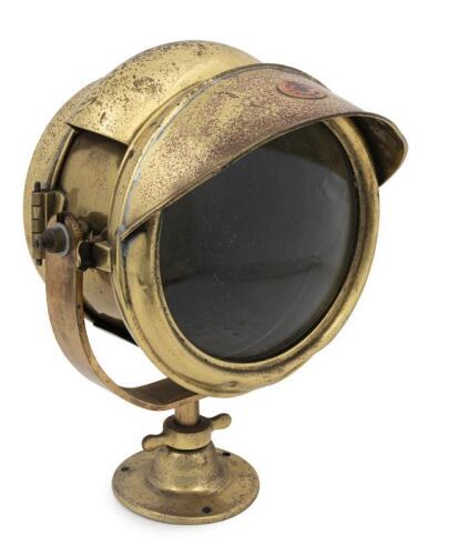 BRASS SPOTLAMP: A Victorian spotlamp by S. Hall & Sons Ltd., Birmingham, 28cm high