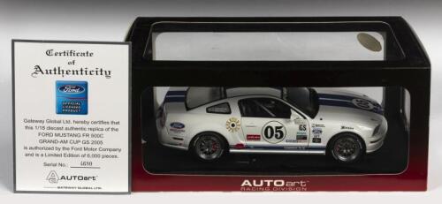 FORD: A limited edition 1:18 scale Autoart of the 2005 Ford Mustang FR 500C participated at Grand-Am Cup Championship under #5