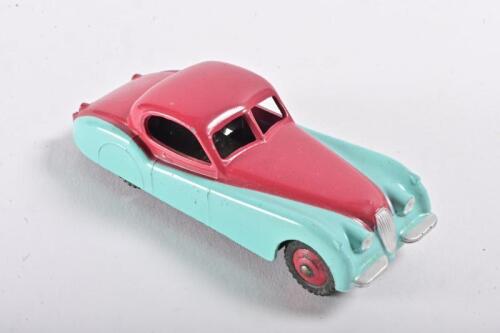 DINKY TOYS: A 1:43 scale circa 1950s Jaguar XK120 type model by Dinky Toys