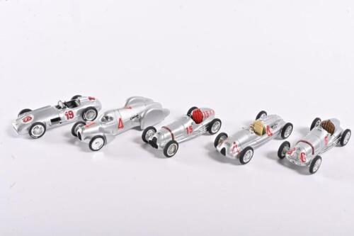 SILVER ARROW/AUTO UNION: Five 1:43 scale circa 1930s-1950s race car models by Brumm, three being Mercedes-Benz/Silver Arrow, including 1955 team car and two being Auto Union