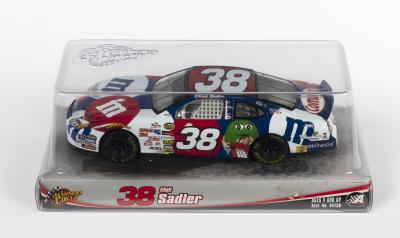 NASCAR: A 1:24 scale Winner's Circle Ford Taurus #38 model