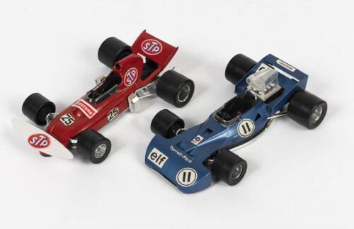 FORMULA 1: Two Polistil 1:25 scale F1 car models
