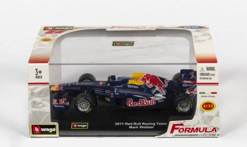 FORMULA 1: A 1:32 scale Burago Red Bull Racing F1 car model