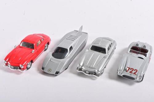 MERCEDES-BENZ: Four various 1:43 Mercedes-Benz car models