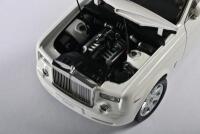 ROLLS ROYCE: A 1:18 scale NOS Kyosho Rolls Royce Phantom extended wheelbase english white die-cast model - 4