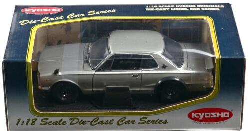 NISSAN: A 1:18 scale NOS Kyosho Nissan Skyline 2000GT-R (kpgc10) silver die-cast model