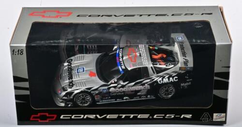 CORVETTE: A NOS 1:18 scale Autoart Corvette C5-R 1999 Daytona #4 Sharp/Pilgrim/Heinricy, die-cast model