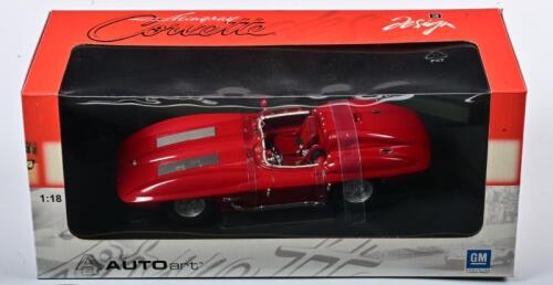 CORVETTE: A NOS 1:18 scale Autoart Corvette Stingray 1959 - red, die-cast model