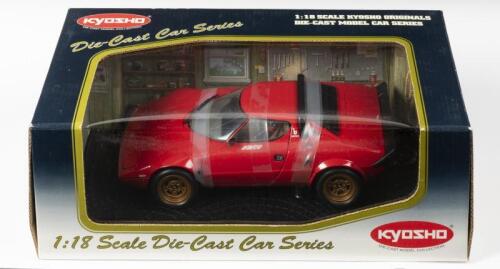 LANCIA: A 1:18 scale NOS Kyosho Lancia Stratos HF red die-cast model