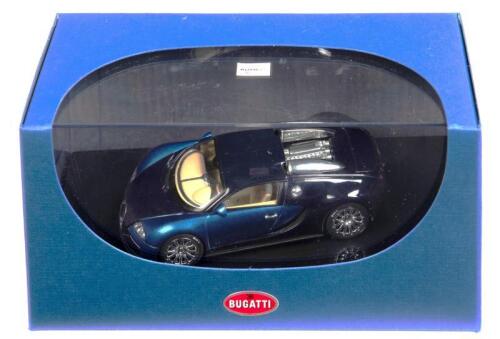 BUGATTI: A 1:43 scale NOS Autoart Bugatti EB 16.4 veyron showcar blue/dark blue die-cast model