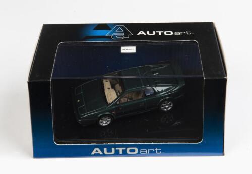 LOTUS: A 1:43 scale NOS Autoart Lotus Esprit V8 1996 racing green die-cast model
