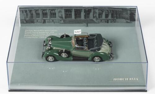 HORCH: A 1:43 scale NOS Minichamps Horch 1938 853A Cabriolet green die-cast model