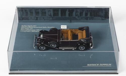 MAYBACH ZEPPELIN: A 1:43 scale NOS Minichamps Maybach Zeppelin die-cast model
