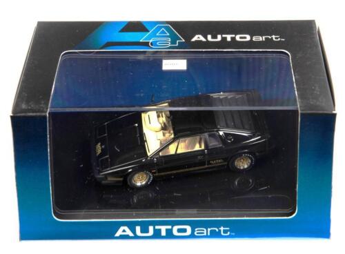 LOTUS: A 1:43 scale NOS Autoart Lotus Esprit Turbo black die-cast model