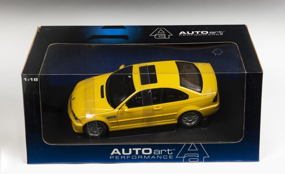 絶版AUTOart  M3 イエロー 1/18 BMW: A 1:18 scale NOS Autoart BMW M3 Coupe yellow die-cast model