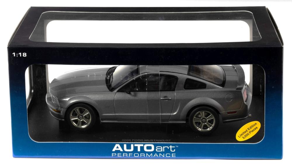 Autoart mustang hot sale gt