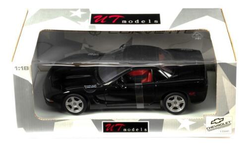 CORVETTE: A NOS 1:18 scale UT Models Corvette 1999 Hardtop - Black, die-cast model