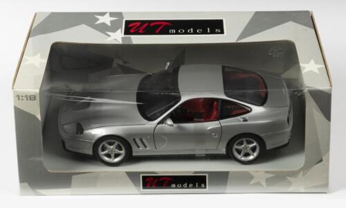 FERRARI: A NOS 1:18 scale UT Models Ferrari 550 Maranello - Silver, die-cast model