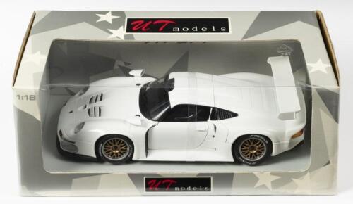 PORSCHE: A NOS 1:18 scale UT Models Porsche 911 1996 GT1 - White, die-cast model