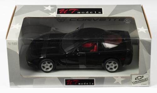 CORVETTE: A NOS 1:18 scale UT Models Corvette 1998 Coupe - Black, die-cast model
