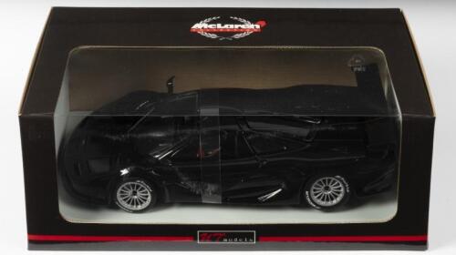 McLAREN: A NOS 1:18 scale UT Models McLaren F1 GTR 1997 Longtail - Black, die-cast model