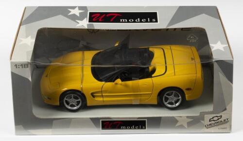 CORVETTE: A NOS 1:18 scale UT Models Corvette 2000 Convertible - Millenium Yellow, die-cast model