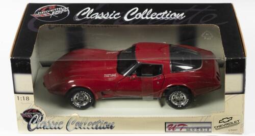 CORVETTE: A NOS 1:18 scale UT Models Corvette 1978 Coupe - Red, die-cast model