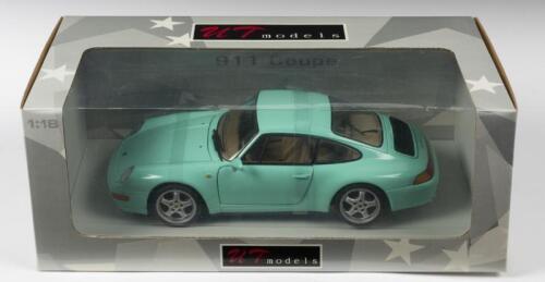PORSCHE: A NOS 1:18 scale UT Models Porsche 911(993) Coupe - Mint Green, die-cast model