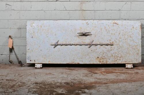 HOLDEN: Holden EK/FB wagon lower tail gate