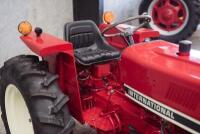 1977 KOMATSU INTERNATIONAL HARVESTER 284 - 9