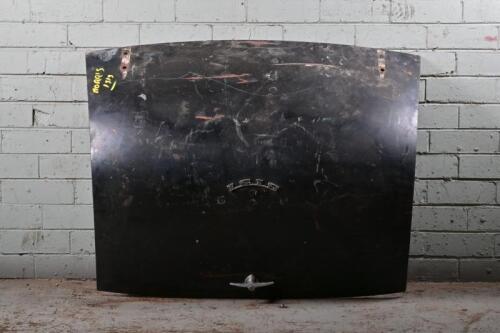 MORRIS: Morris Isis boot lid