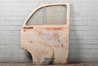 VAUXHALL: Vauxhall Velox right hand rear door with Glass