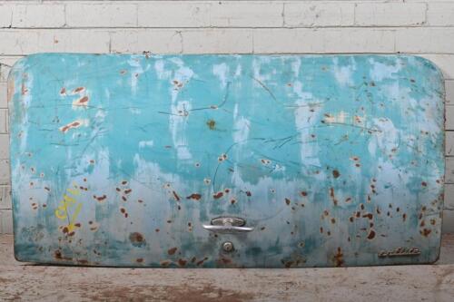 CHEVRLOET: Chevrolet boot lid