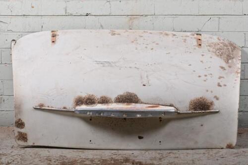 HILLMAN: Hillman Minx boot lid