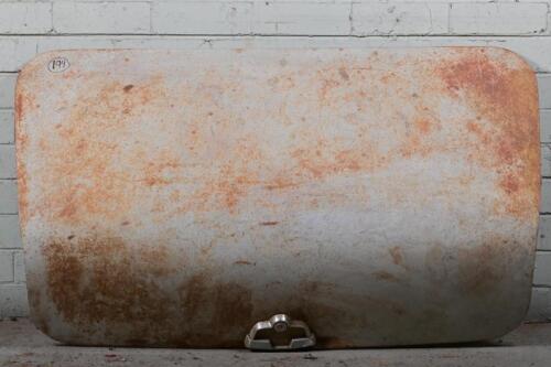 HOLDEN: Holden FC boot lid