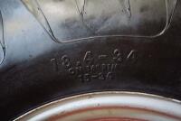 1957 CASE 600 TRACTOR - 17