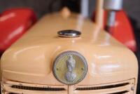 1957 CASE 600 TRACTOR - 15