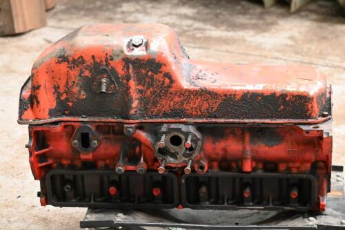 HOLDEN: Holden 6-cylinder engine, stamped 'M109854'