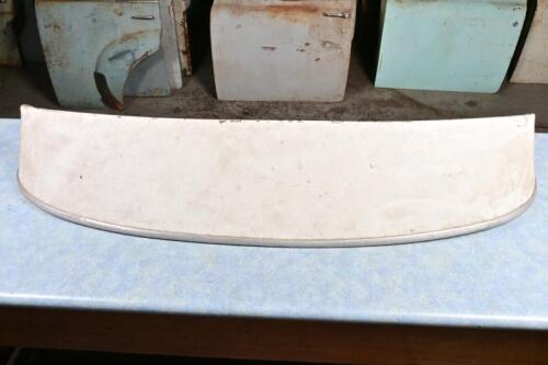 HOLDEN: Holden white sun shade, 130cm wide
