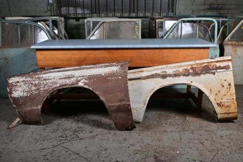 CHRYSLER: Two Chrysler Valiant front quarter panels in white believed VC