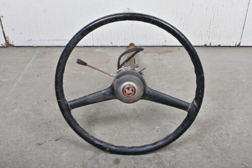 MORRIS: A Morris steering column with indicator arm and steering wheel