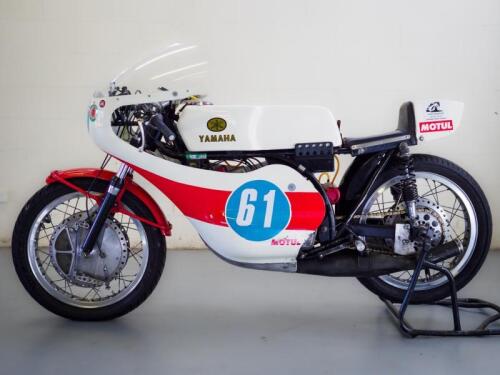 1969 Yamaha 350 TR2 - One year only TR2 350cc twin-cylinder production road racer