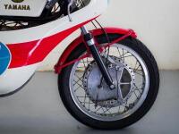 1969 Yamaha 350 TR2 - One year only TR2 350cc twin-cylinder production road racer - 19