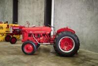 1955 INTERNATIONAL 300 TRACTOR - 2