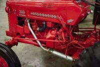 1955 INTERNATIONAL 300 TRACTOR - 7